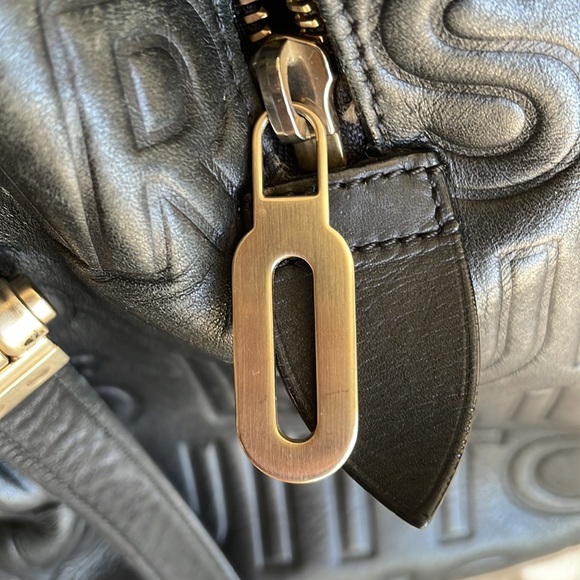 Black Leather Satchel/Duffle with shoulder Strap - Picture 16 of 16